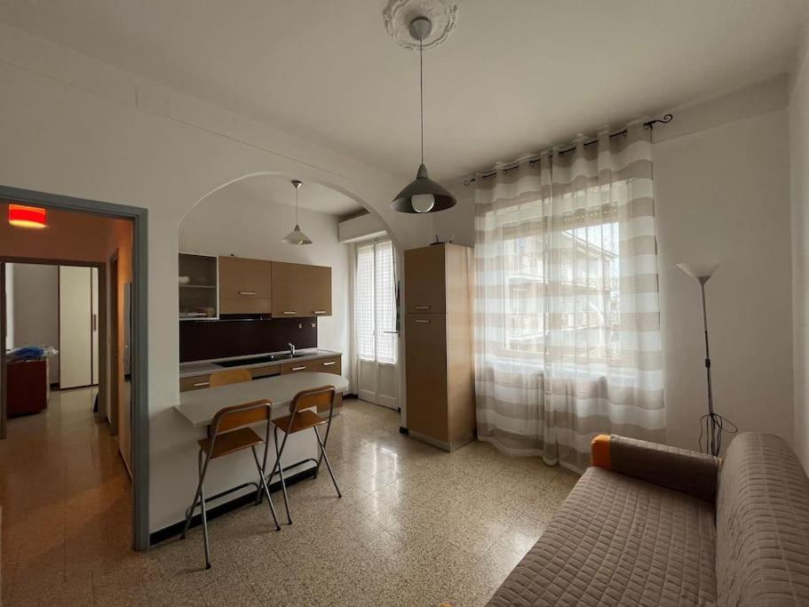 Appartamento La Casa Di Alice Vercelli Esterno foto