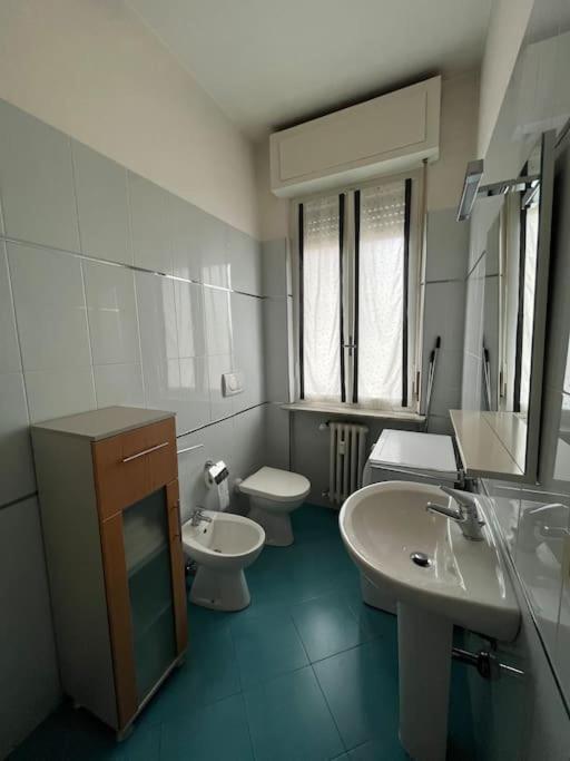 Appartamento La Casa Di Alice Vercelli Esterno foto